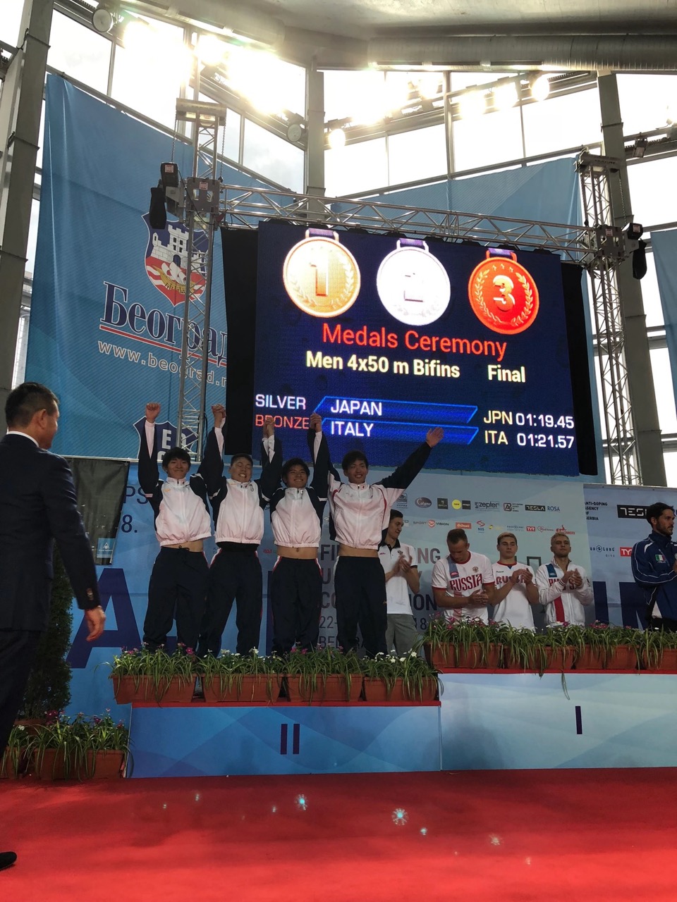 a27d24_4c95c3a9b4b046119c9c496c68d109b4~mv2_d_3024_4032_s_4_2